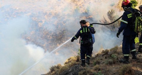 Φωτιές: «Red Code» σε Κρήτη και Αιγαίο – Ποιες περιοχές μπαίνουν σε συναγερμό