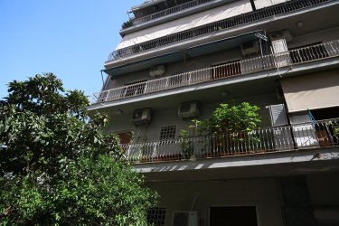 Όλα δείχνουν εγκληματική ενέργεια για το βρέφος στην Κυψέλη – Εντοπίστηκαν σημάδια στην πλάτη του