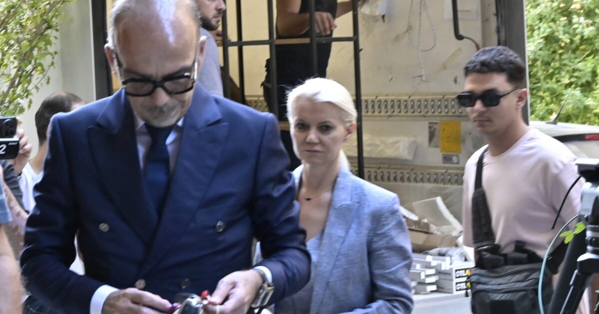 «Μαζωνάκης: «Δεν τον βάλαμε στο μηχάνημα» – Οι αποκαλύψεις των γιατρών μόλις έφτασε το ΕΚΑΒ»