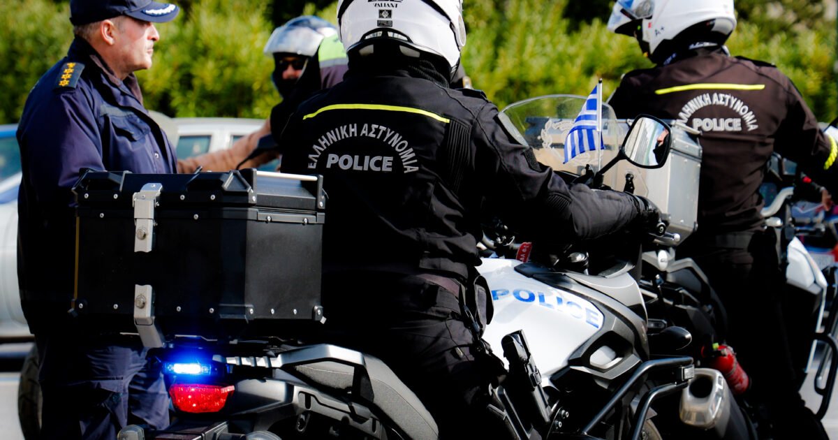 Λυκόβρυση: Νεκρός από πυροβολισμό άνδρας με όπλο δίπλα του – Μυστήριο γύρω από τις συνθήκες θανάτου